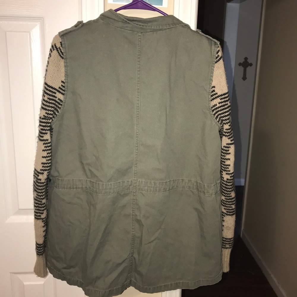 Utility Jacket - Picture 3 of 3